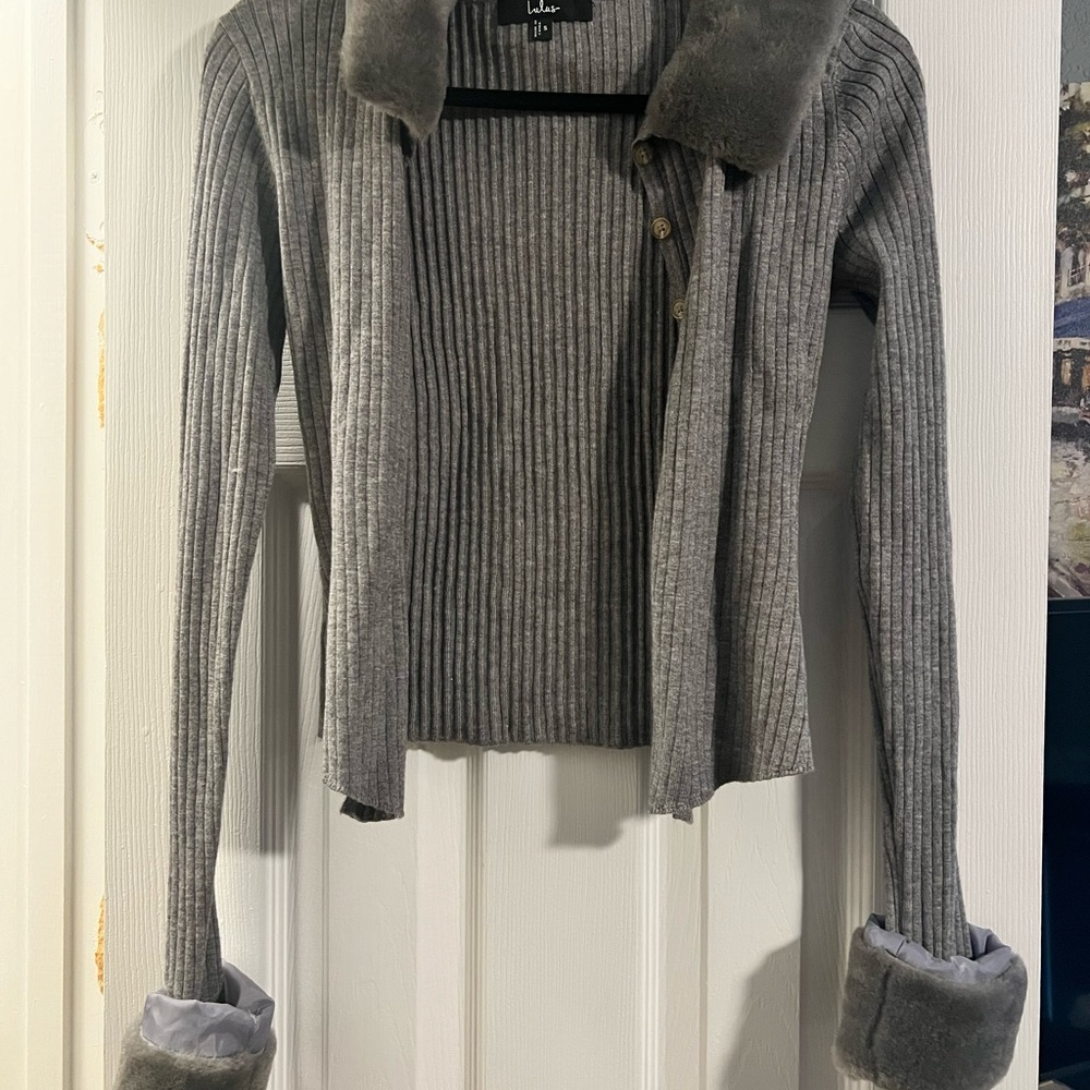 Lulu's Charcoal Ribbed Cardigan Set - Picture 3 of 3